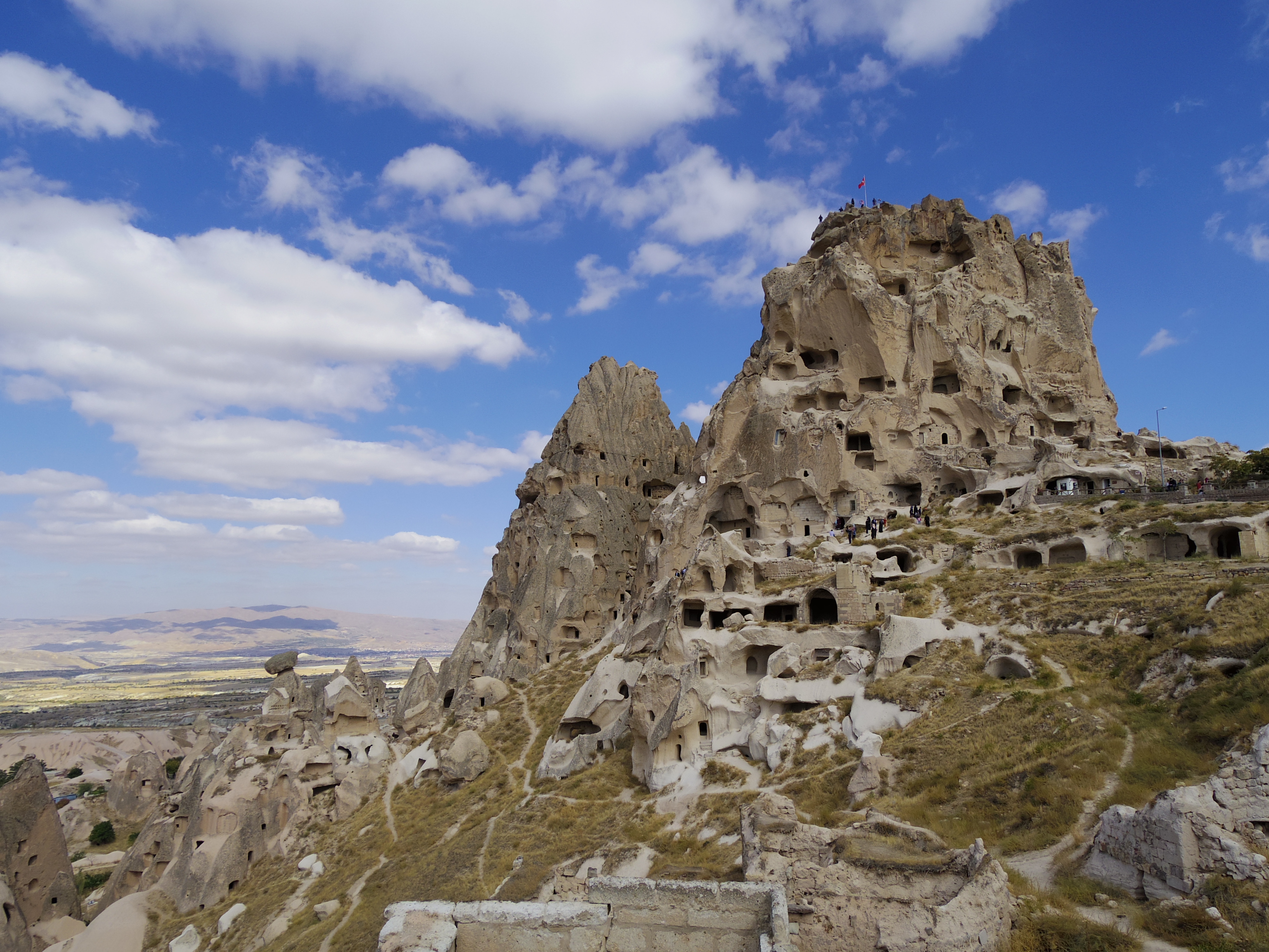 【行き方詳細】カッパドキアの要塞・ウチヒサル城。奇岩地帯で迷子になる。